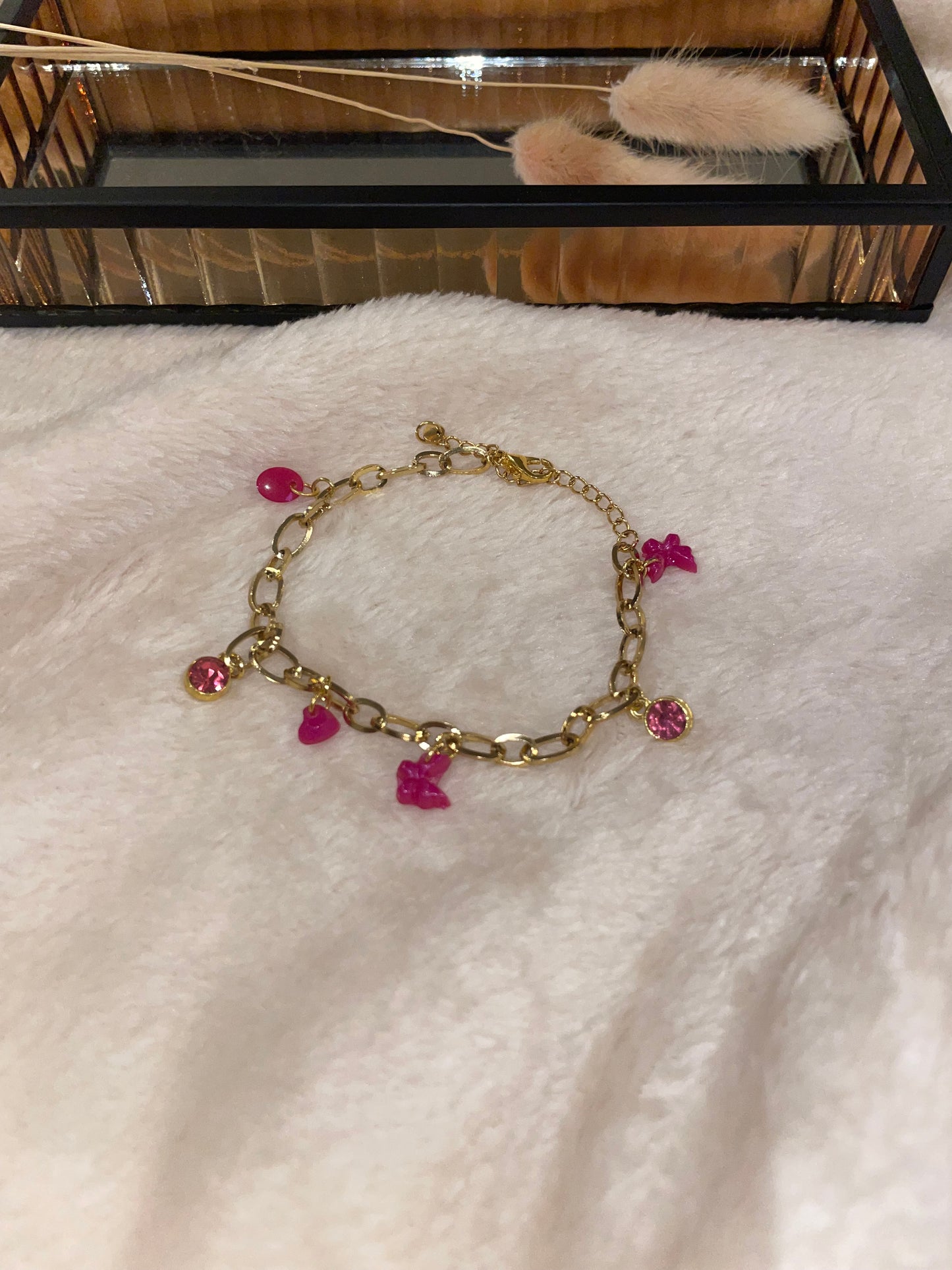 Armbandje met geboortesteen bedels