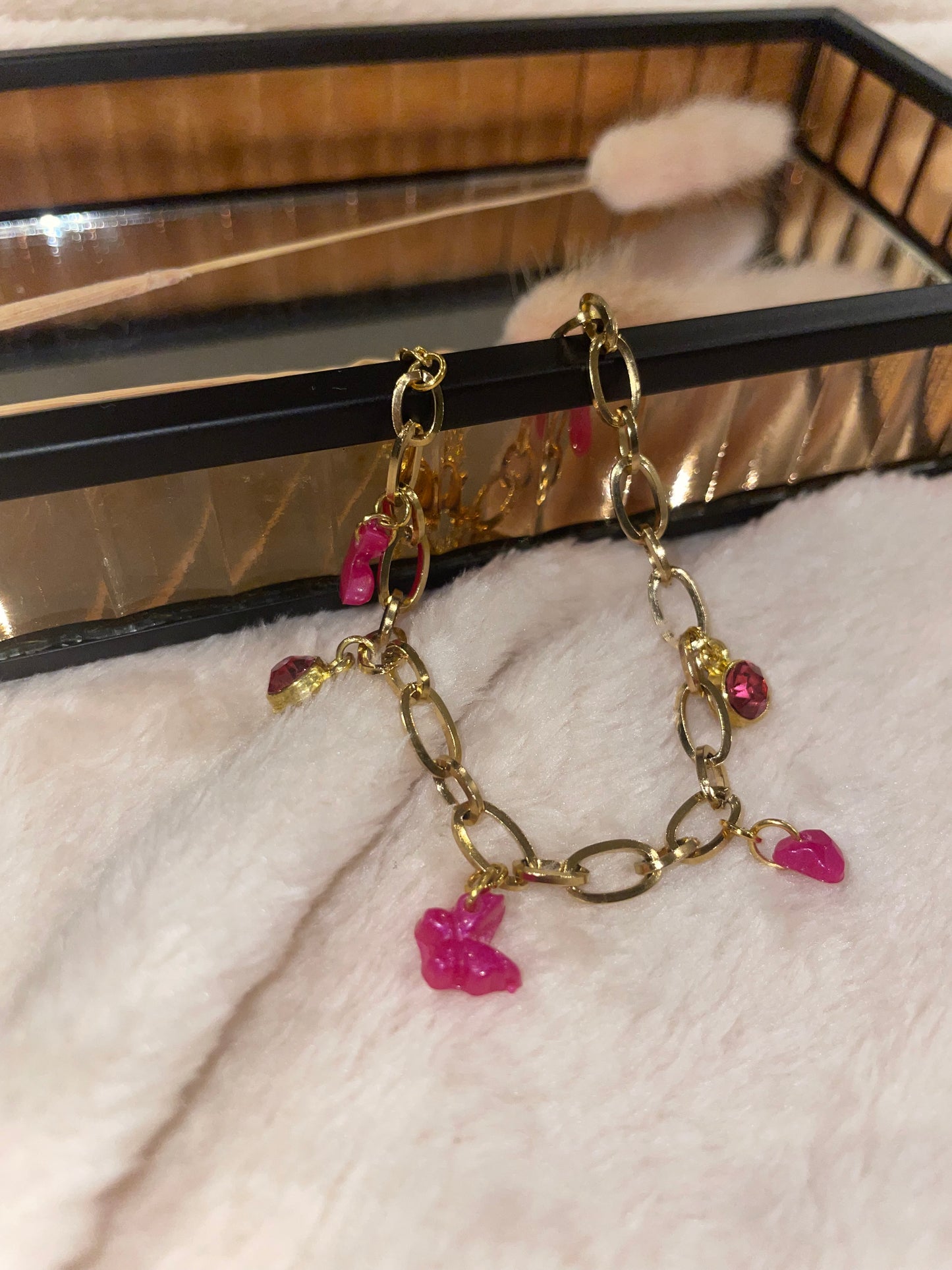 Armbandje met geboortesteen bedels