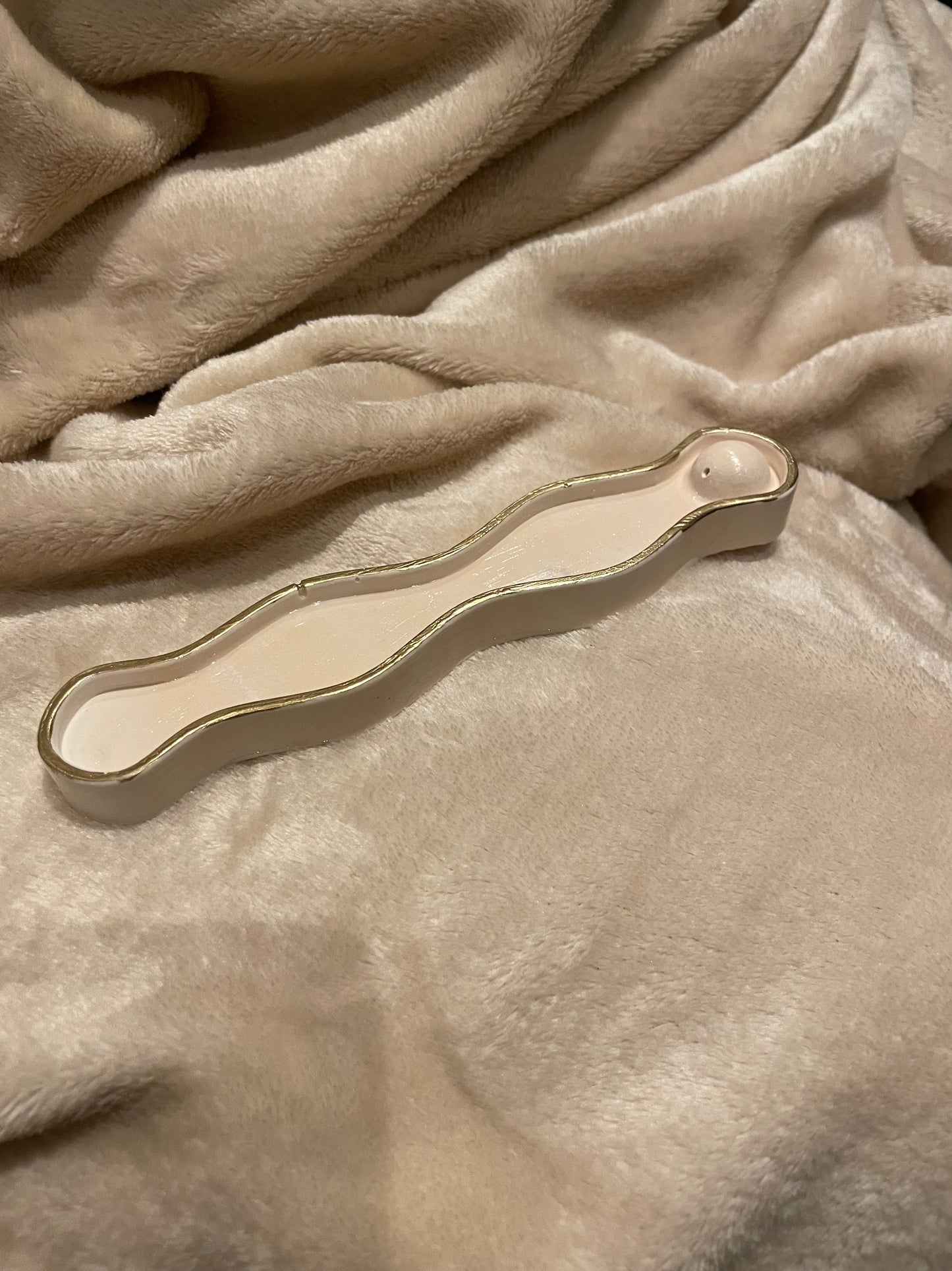 Soft Wave Incense Holder