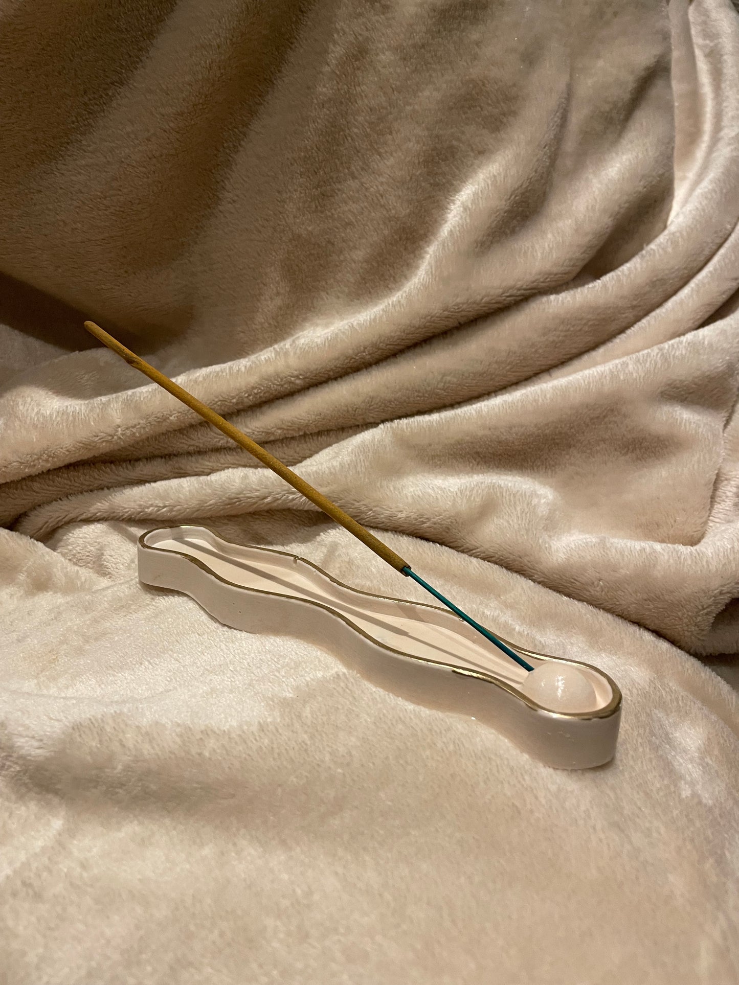 Soft Wave Incense Holder