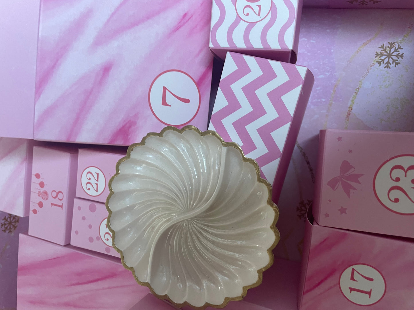 Handgemaakte luxe adventkalender – 24 vakjes met handgemaakte sieraden & woondecor