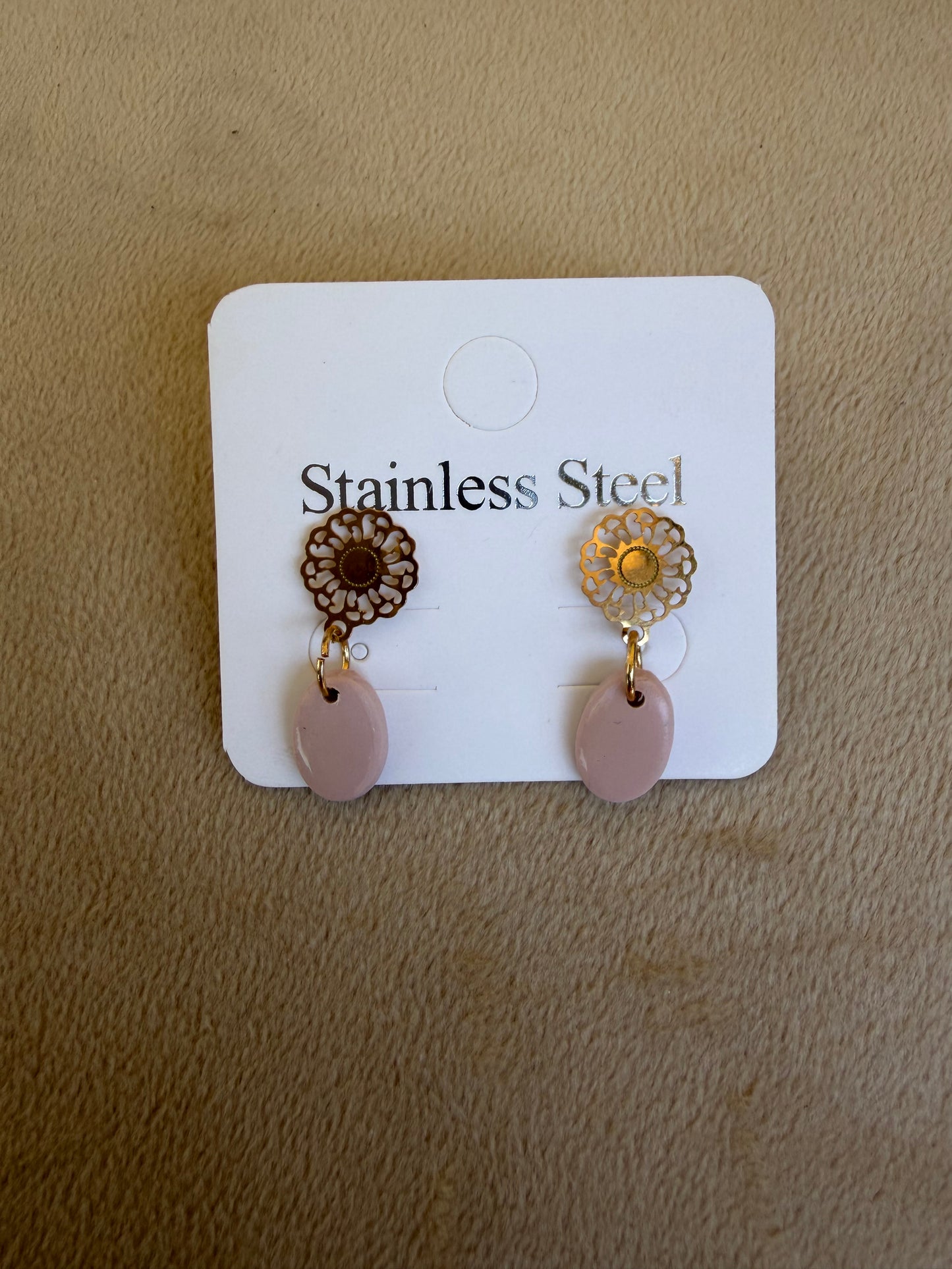 Workshop Sips & Crafts Sparkling earrings🌸