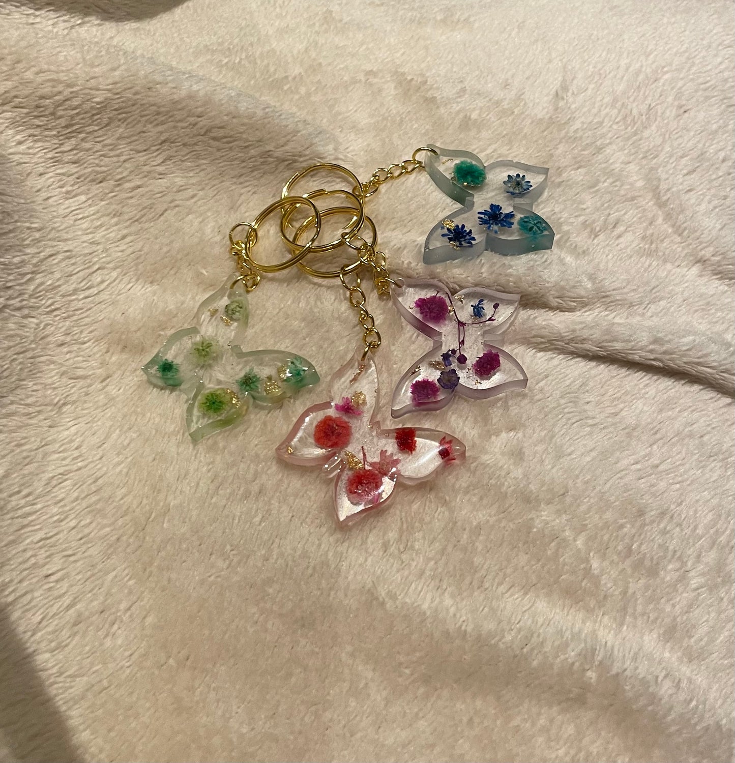 Bloemige vlinder sleutelhangers