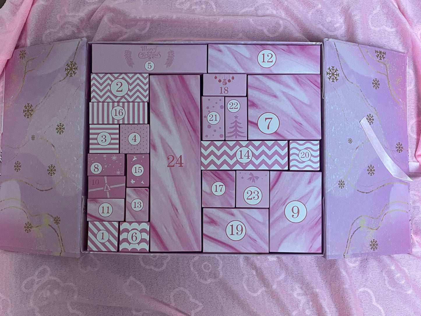 Handgemaakte luxe adventkalender – 24 vakjes met handgemaakte sieraden & woondecor