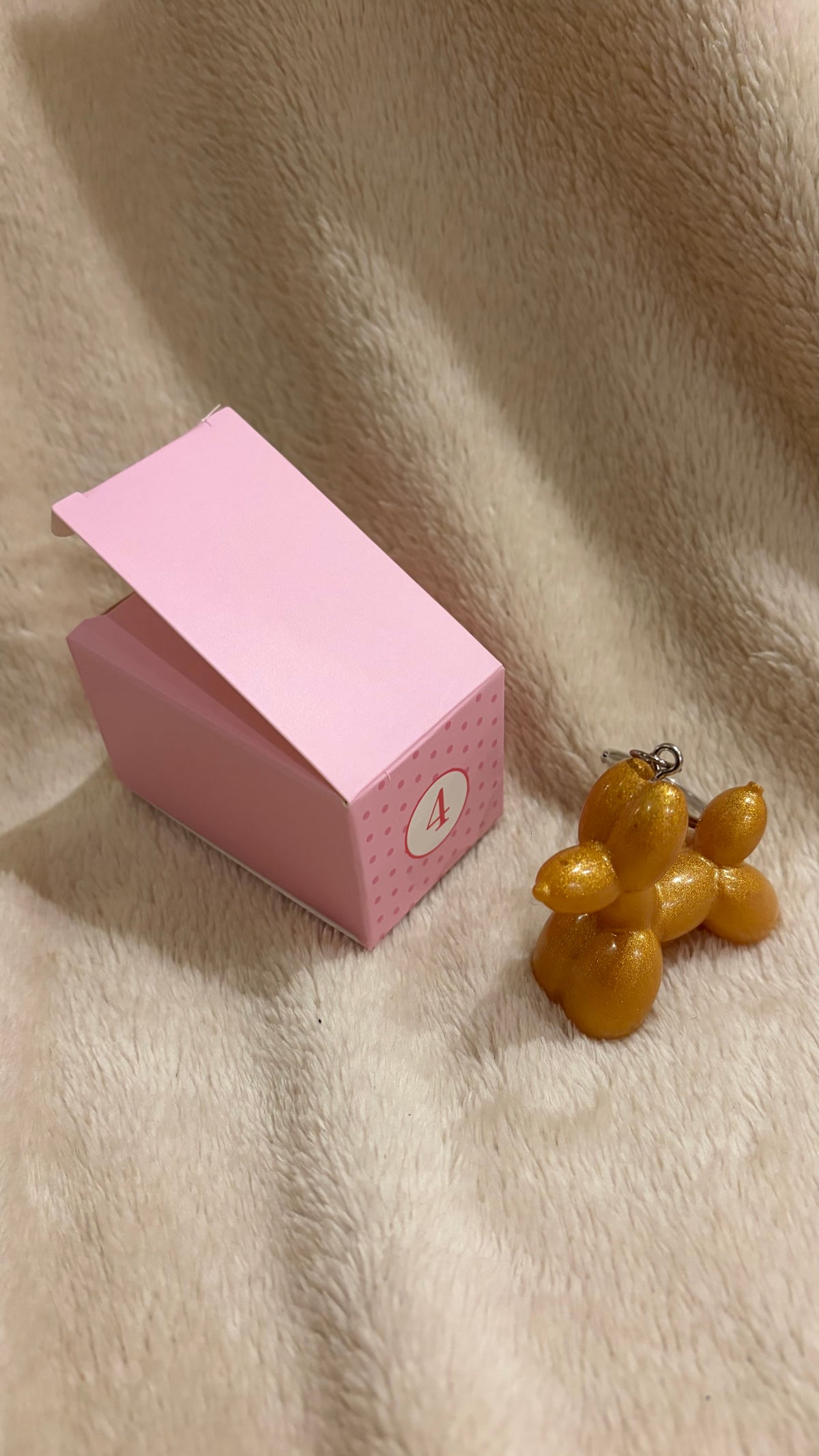 Coffret de luxe fait main de 12 jours / Mini coffret cadeau de Noël – 12 jours remplis de bijoux et d'objets de décoration.