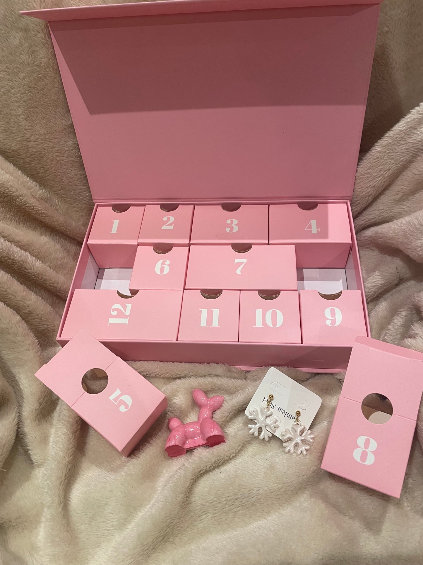 Handgemaakte Luxe 12-Days Box / Mini Holiday Giftbox – 12 dagen vol sieraden & woondecor