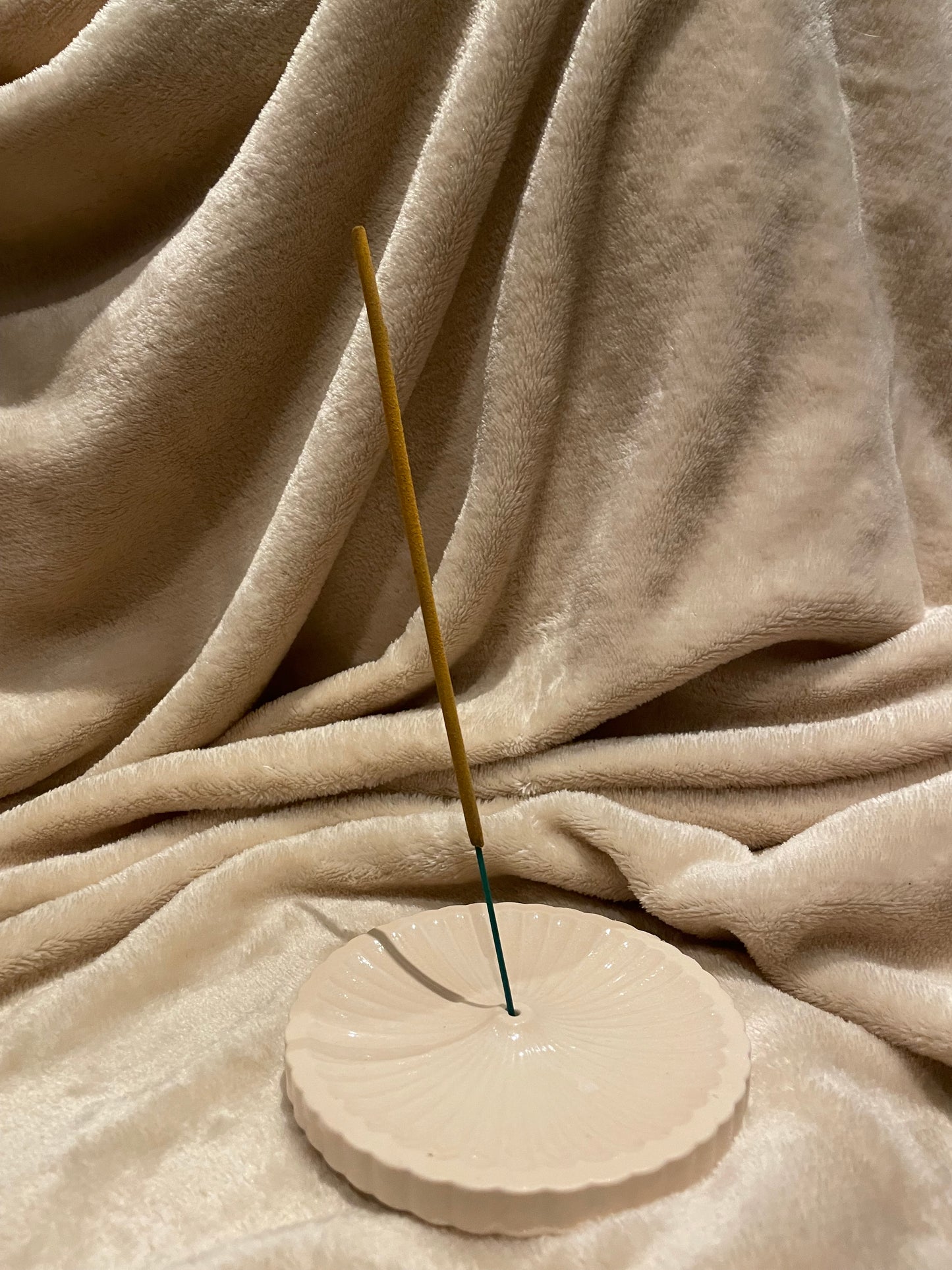 Lovely stripes incense holder